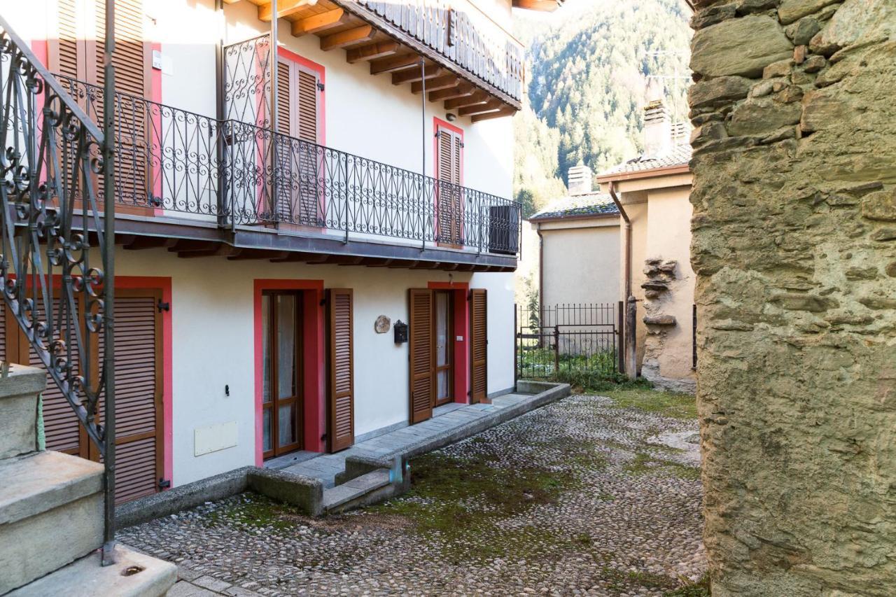 Piccolo Chalet Ponte Di Legno Exteriör bild