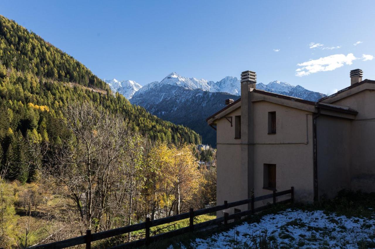 Piccolo Chalet Ponte Di Legno Exteriör bild